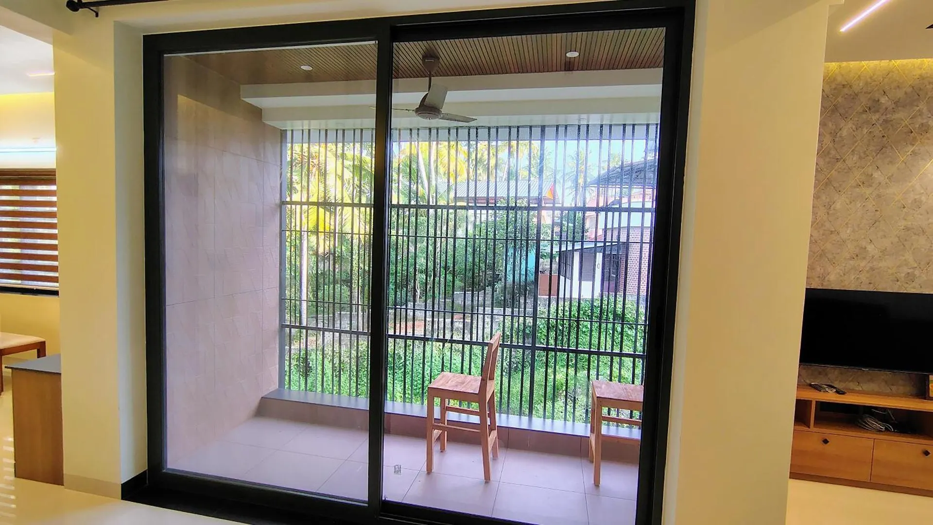 Hrishi Guest Suites 3Bhk Thiruvananthapuram